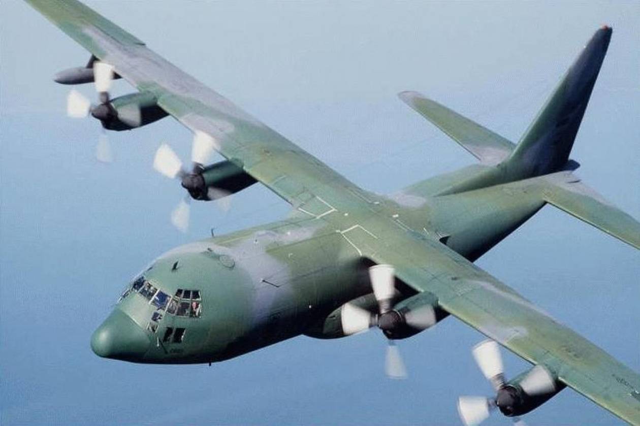 C-130 μετέφερε 3 εγκύους από την Κω και την Σαντορίνη στην Αθήνα