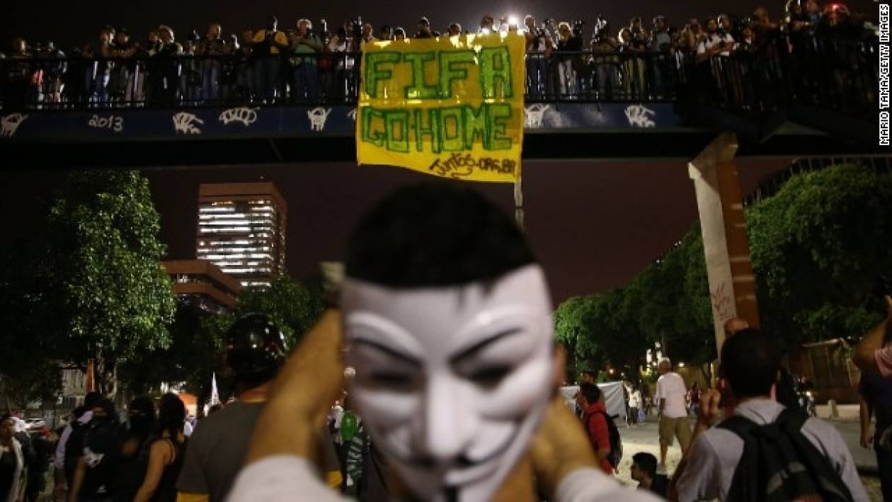 Βραζιλία: Συγκρούσεις διαδηλωτών- αστυνομίας με φόντο το Μουντιάλ