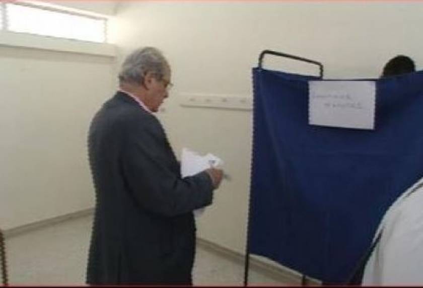 Εκλογές 2014 - Β. Μιχαλολιάκος: Παίρνουμε τις τύχες του Πειραιά στα χέρια μας (vid)