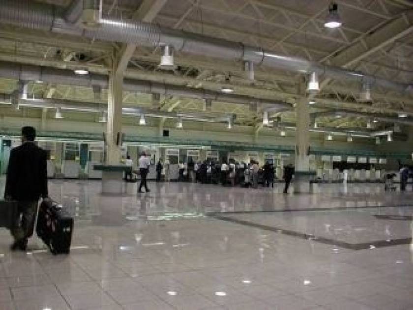 Τηλεφωνήματα για βόμβα στα αεροδρόμια Λάρνακας και Πάφου