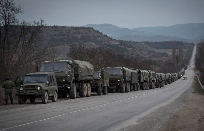 Οι ρωσικές δυνάμεις οργανώνουν την αποχώρησή τους από τα σύνορα με την Ουκρανία