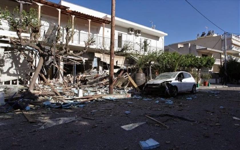 Νέα Ερυθραία: Πιθανότατα σε βόμβα οφείλεται η έκρηξη στο εστιατόριο