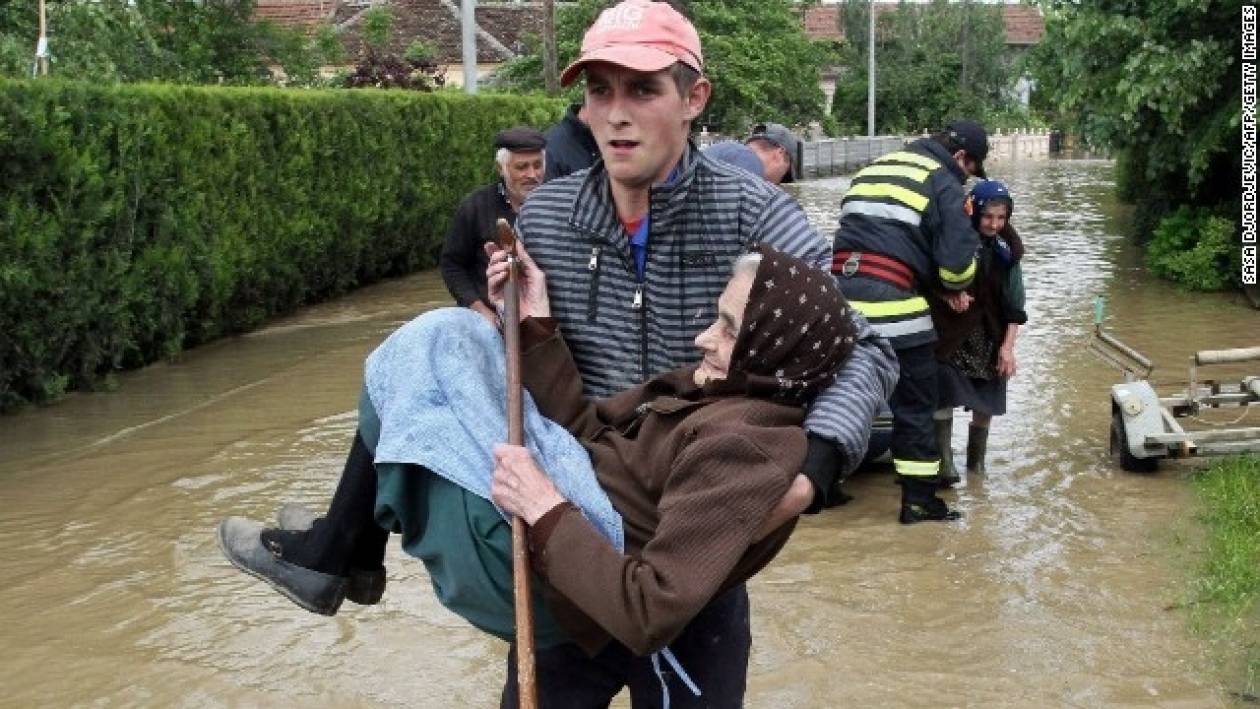 Βοσνία-Ερζεγοβίνη: Λεηλασίες στις πλημμυρισμένες περιοχές