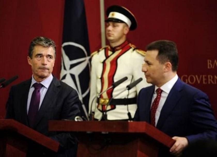 Ράσμουσεν προς Σκόπια: Προϋπόθεση ένταξης στο ΝΑΤΟ η λύση για την ονομασία