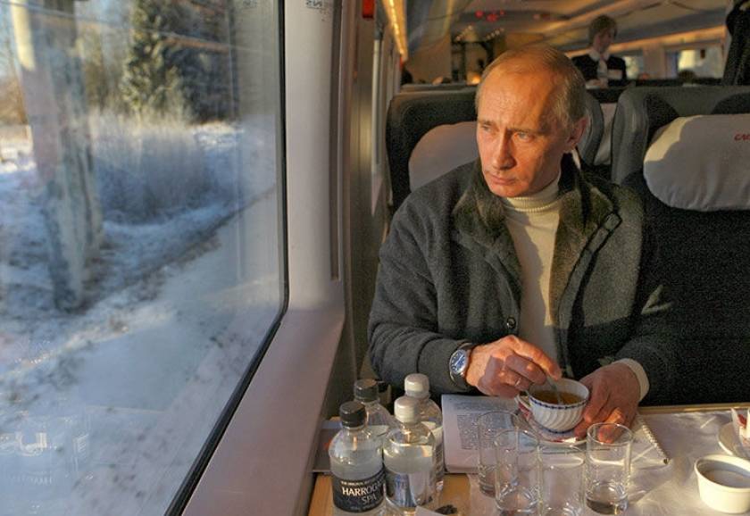Ανήσυχος ο Πούτιν για τις προμήθειες του φυσικού αερίου