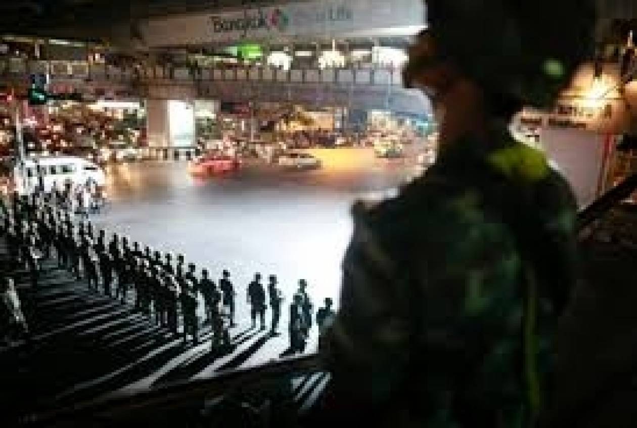 Η στρατιωτική χούντα διέλυσε τη Γερουσία στην Ταϊλάνδη