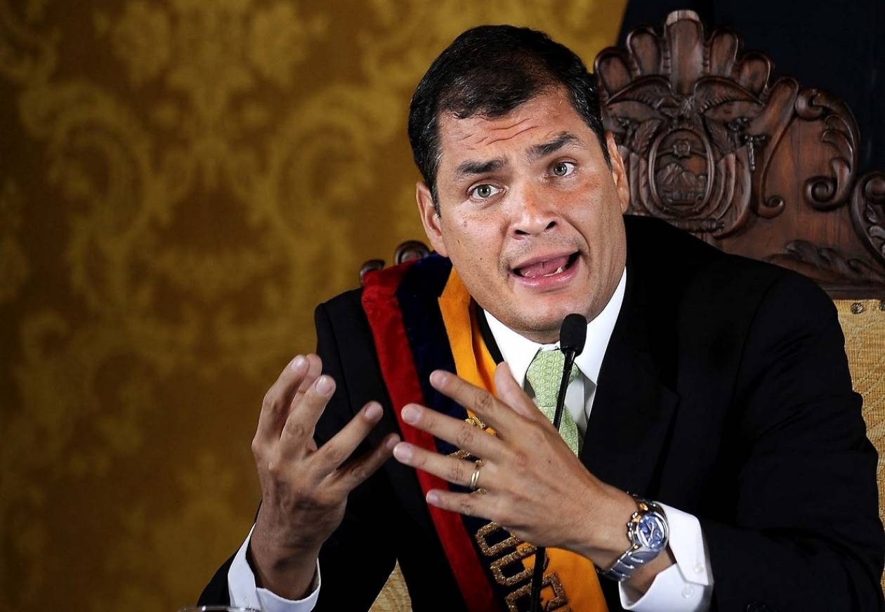 Απεριόριστες… θητείες θέλει ο πρόεδρος του Ισημερινού