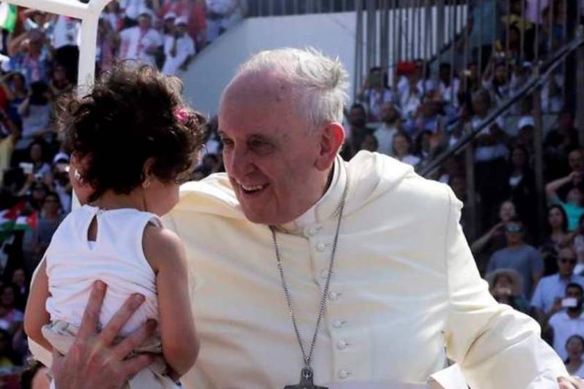 Πάπας Φραγκίσκος: Έκκληση για ειρήνη σε Παλαιστίνιο και Ισραηλινό πρόεδρο