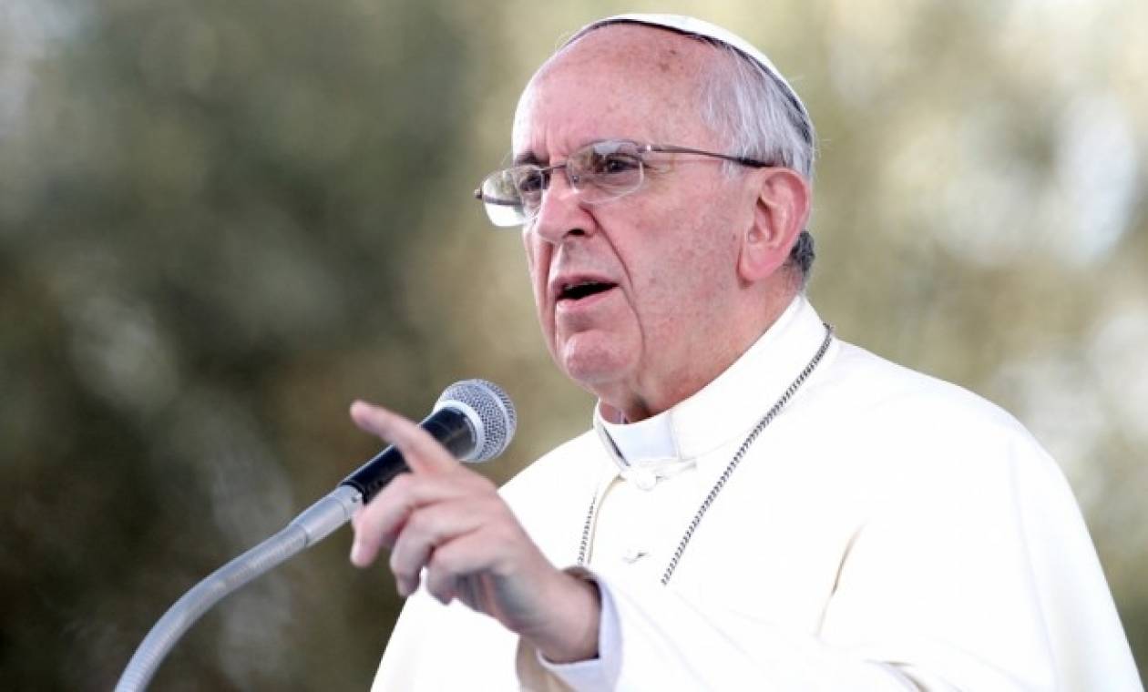 Πάπας: «Η σεξουαλική κακοποίηση των παιδιών από ιερείς είναι έργο του Σατανά»