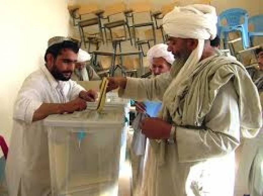 Οι Ταλιμπάν προειδοποιούν για νέες επιθέσεις ενόψει εκλογών