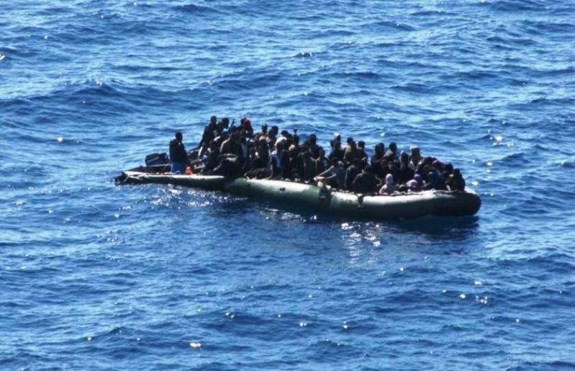 Εντοπισμός και σύλληψη 18 παράνομων μεταναστών και 2 διακινητών στις Οινούσσες