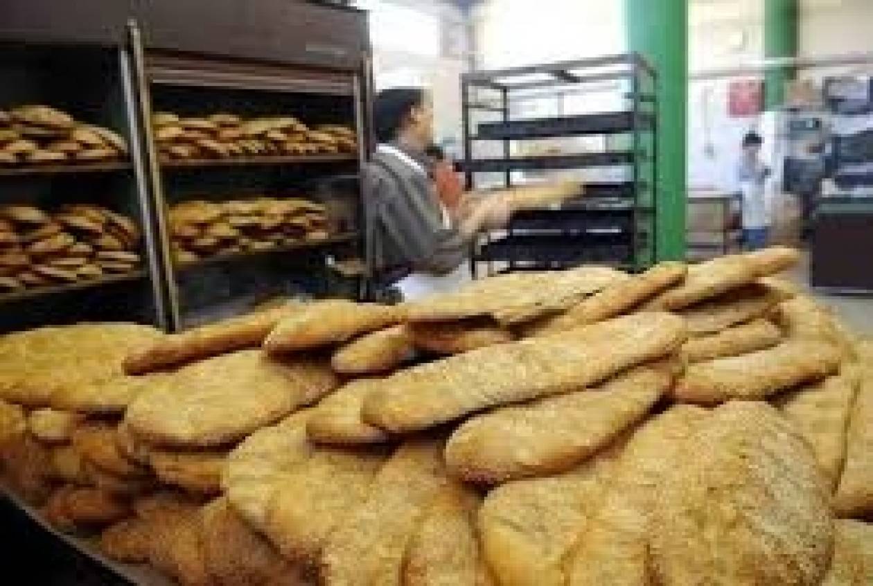 Θεσσαλονίκη: Ανοιχτά τα αρτοποιεία του Αγίου Πνεύματος