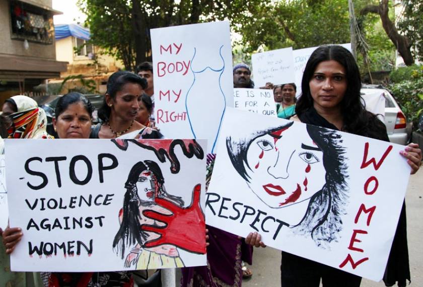 Ινδία: Νέα υπόθεση ομαδικού βιασμού με δύο αδελφές