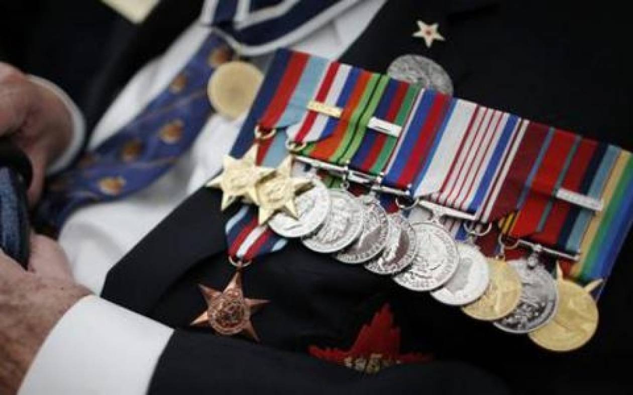 Έκλεψαν τα μετάλλια ανδρείας βετεράνου του Β' Παγκοσμίου Πολέμου