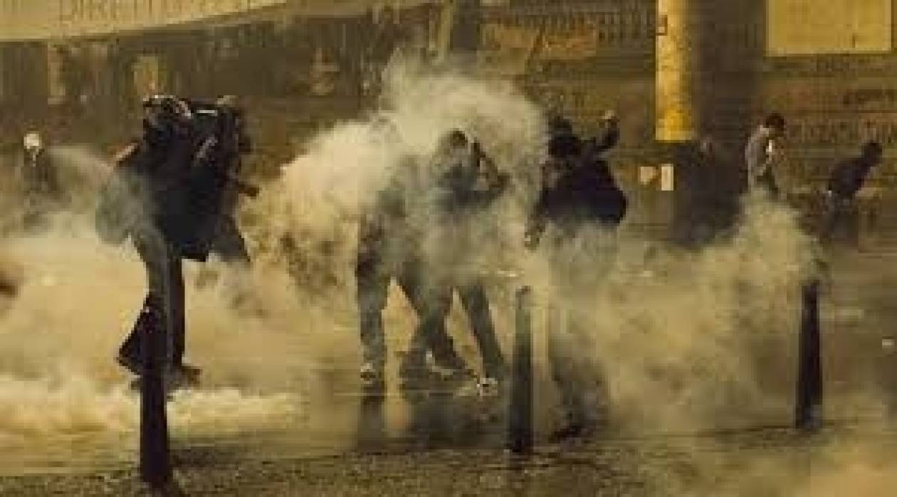 Βραζιλία: Η αστυνομία έκανε χρήση δακρυγόνων για να διαλύσει τους διαδηλωτές