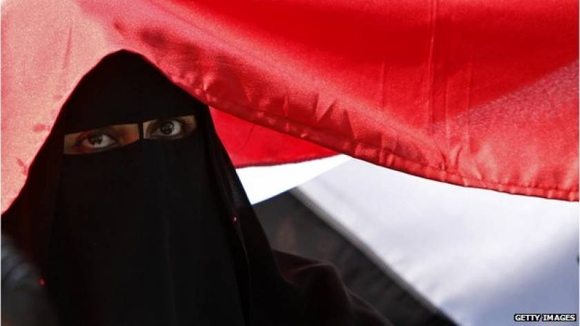 Βίντεο-ΣΟΚ νέας σεξουαλικής κακοποίησης γυναίκας στην πλατεία Ταχρίρ