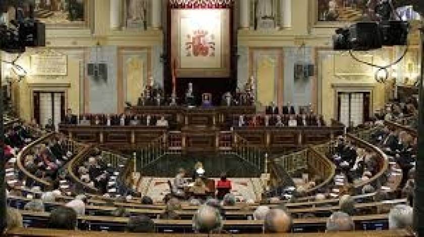Εγκρίθηκε από τη βουλή της Ισπανίας η παραίτηση Χουάν Κάρλος