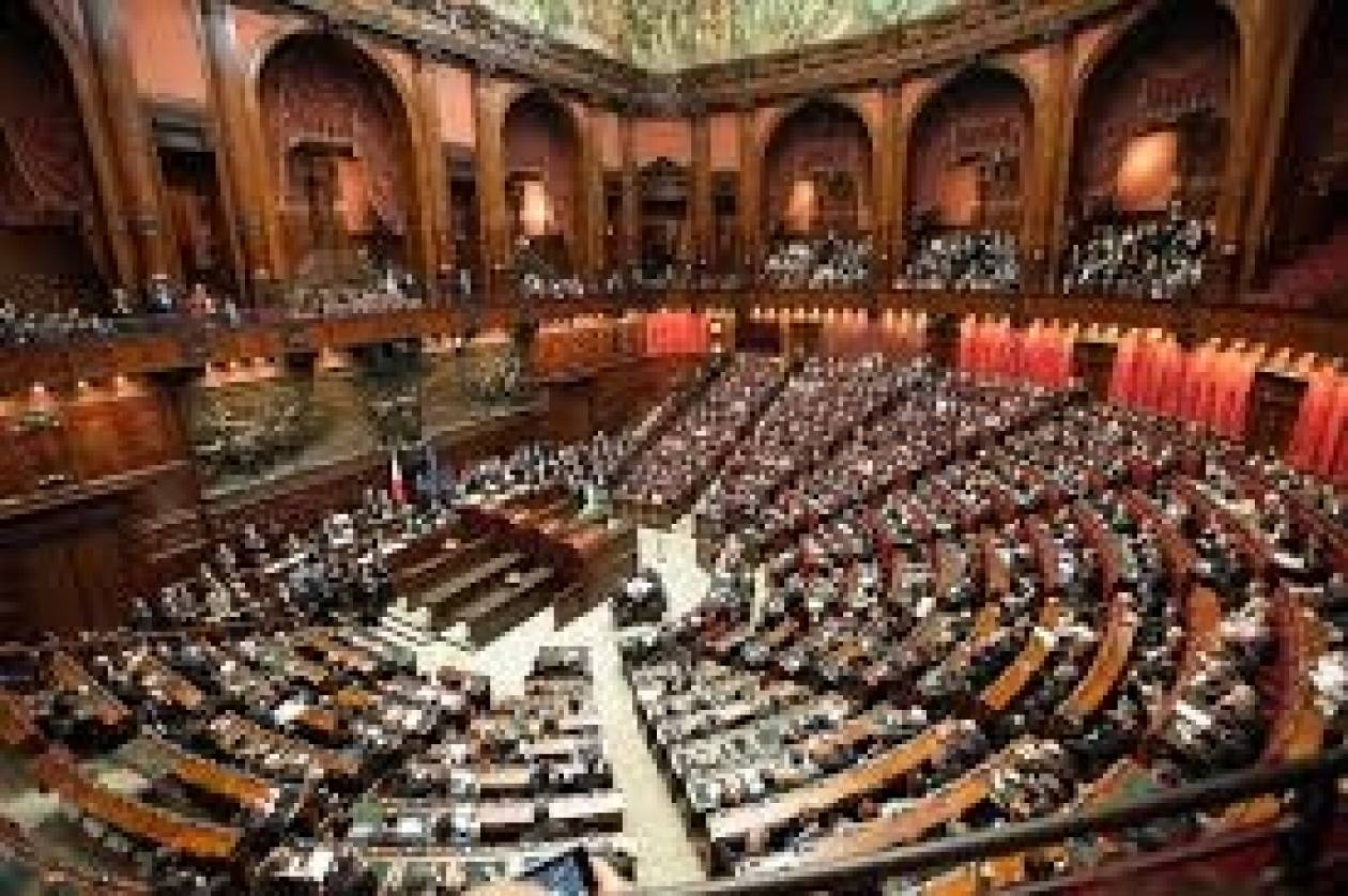 Ιταλία: Αλλαγές στη δημόσια διοίκηση