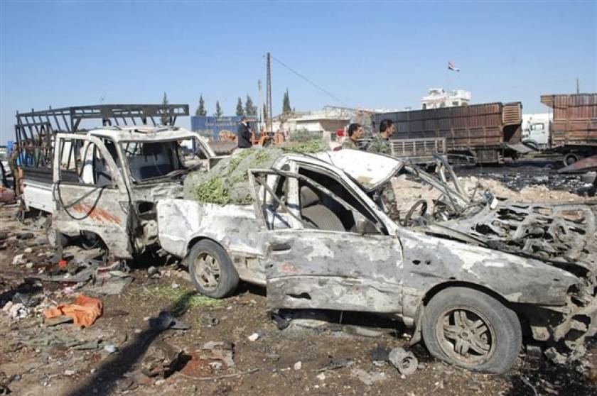 Νέο αιματοκύλισμα στη Συρία με 30 νεκρούς σε βομβιστική επίθεση