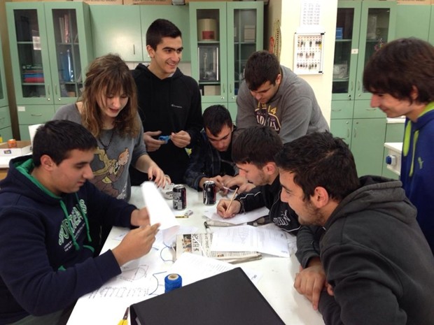 Κατόρθωμα - Ένας δορυφόρος στο διάστημα από μαθητές της Κρήτης