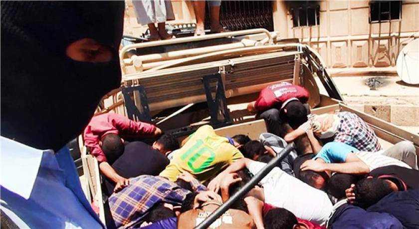 Ιράκ: Εικόνες που σοκάρουν από τις ομαδικές εκτελέσεις ομήρων