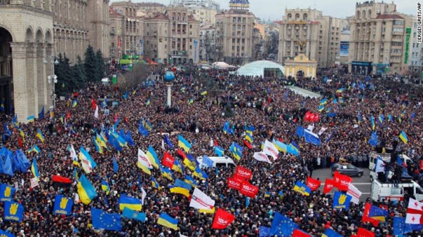 Κυρώσεις στην Ρωσία αν δεν συμβάλλει στην αποκλιμάκωση της έντασης στην Ουκρανία