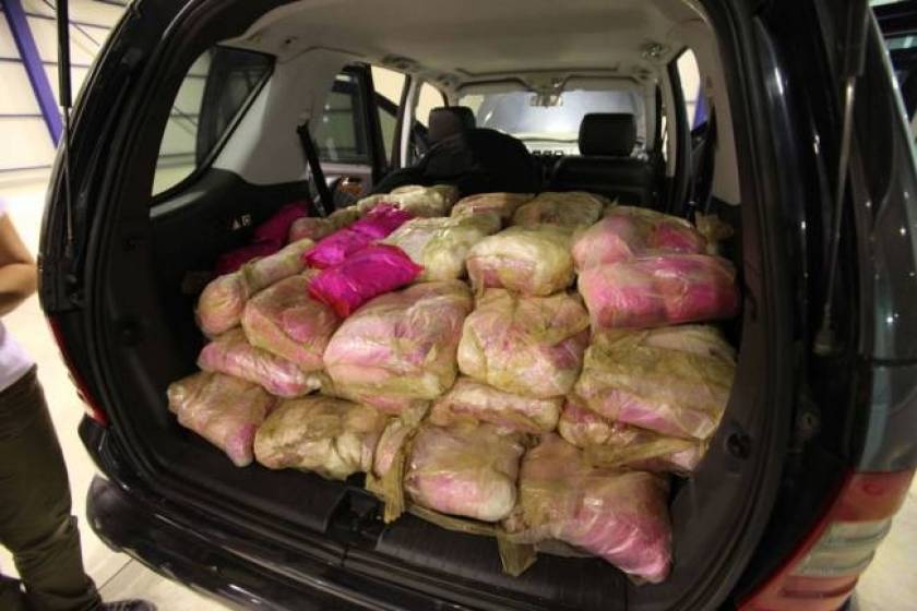 Ακόμα 850 κιλά ηρωίνης βρέθηκαν σε αποθήκη στη Βάρης-Κορωπίου