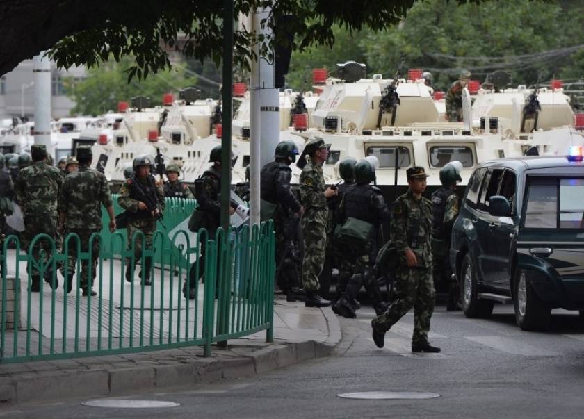 Κίνα: 13 νεκροί από επίθεση σε αστυνομικό τμήμα της επαρχίας Σινγιάνγκ