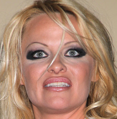 Δέκα celebrity εμφανίσεις με «καταστροφικά» makeup! (pics)