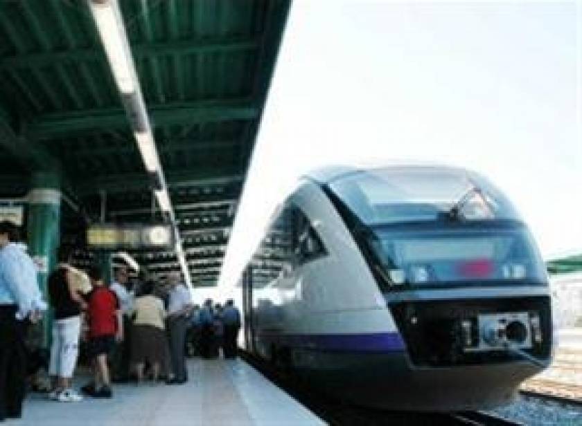 Θεσσαλονίκη: Μπαίνουν οι υπογραφές για τον Δυτικό Προαστιακό Σιδηρόδρομο