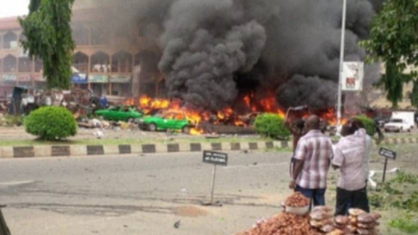 Νιγηρία: 21 νεκροί και 17 τραυματίες από έκρηξη στην Αμπούζα