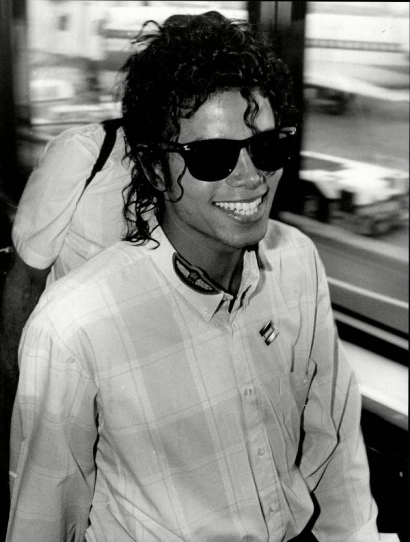 Michael Jackson: Πώς θα ήταν αν δεν είχε κάνει πλαστικές επεμβάσεις; (pics)