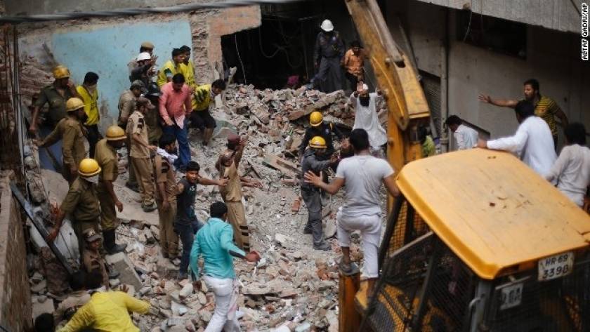 Νέα κατάρρευση πολυκατοικίας στην Ινδία, τουλάχιστον 9 νεκροί (βίντεο)