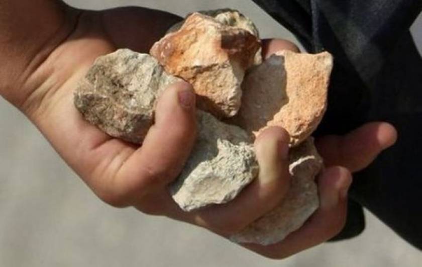 Κομοτηνή: Πετούσαν πέτρες σε περιπολικό- Συνελήφθη 21χρονος