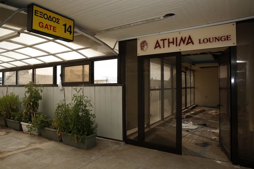 Το «στοιχειωμένο» αεροδρόμιο στο Ελληνικό (pics)