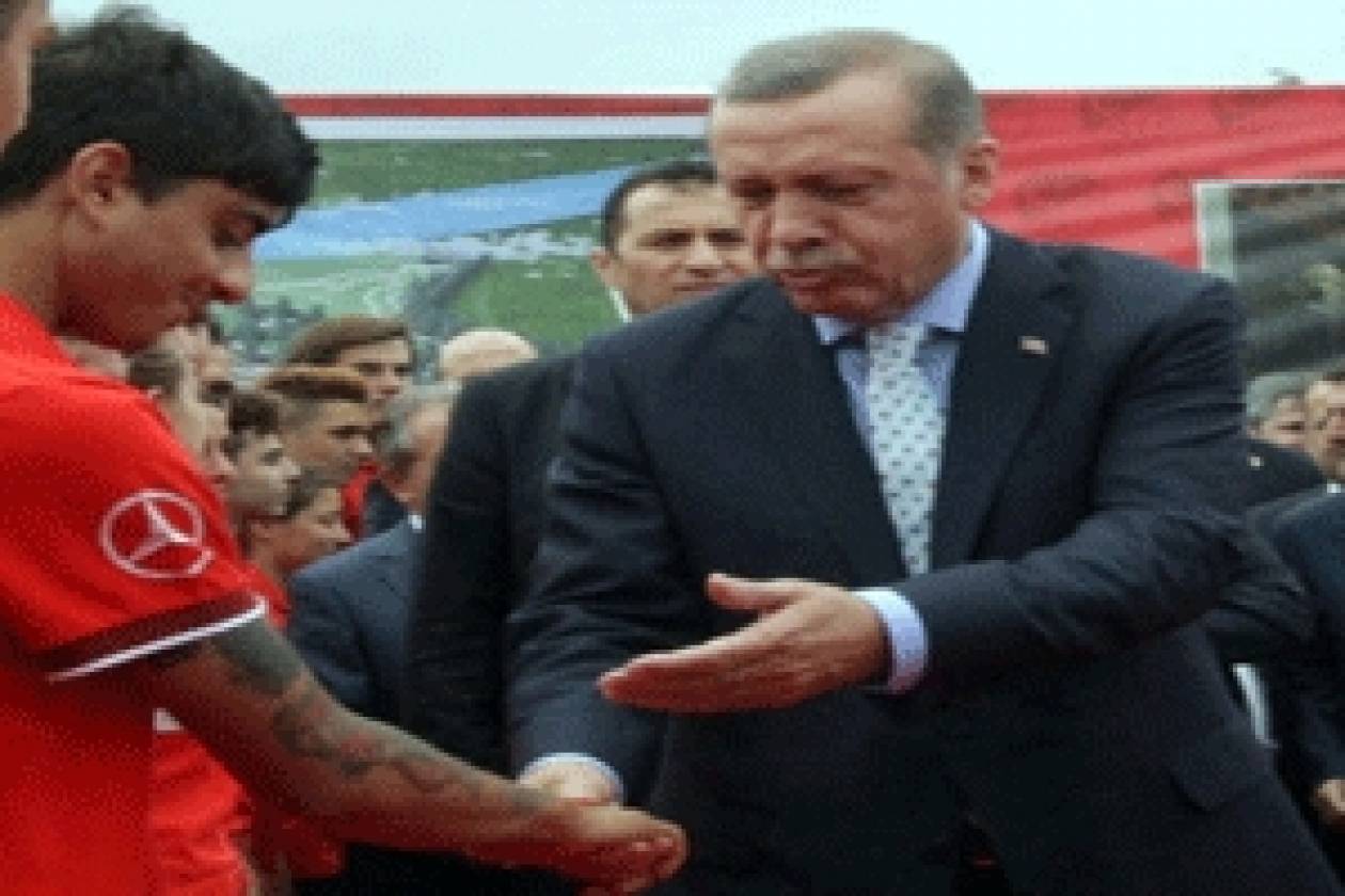 Τουρκία: Πολέμιος των τατουάζ ο Ερντογάν