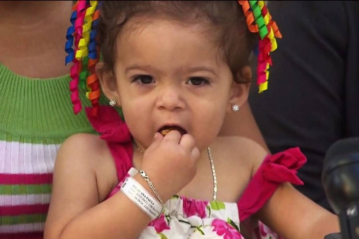 Παναμάς: Κοριτσάκι με τρία πόδια θα περπατήσει για πρώτη φορά (videos)