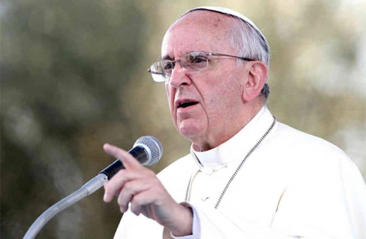 Βατικανό: Ο πάπας Φραγκίσκος κατήγγειλε συνενοχή του κλήρου στην παιδοφιλία