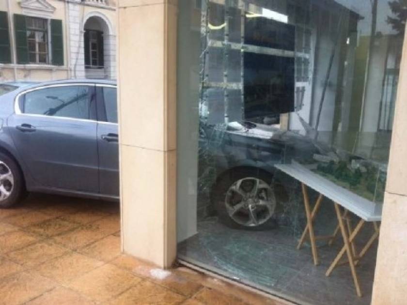 Απίστευτο ατύχημα σε φούρνο στην Εύβοια (pic)