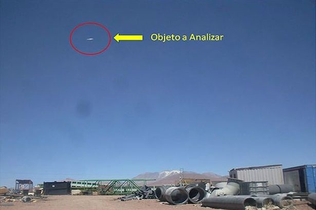 Πραγματικό το UFO στον ουρανό της Χιλής! (photos)