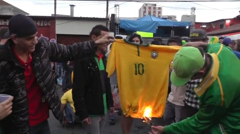 Μουντιάλ 2014: Βραζιλιάνος έσπασε την τηλεόραση του μετά την... τραγωδία! (vid+pics)