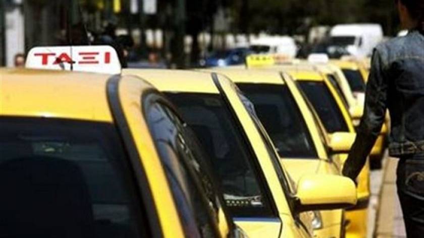 Αττική: Συνελήφθησαν δέκα οδηγοί ταξί