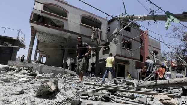 Συνεχίζονται οι ανελέητοι βομβαρδισμοί στη Γάζα (pics+video)