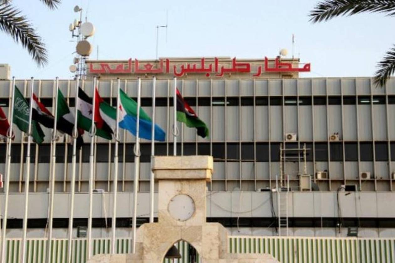 Λιβύη: Κλειστά αεροδρόμια, αρκετά αεροπλάνα καταστράφηκαν