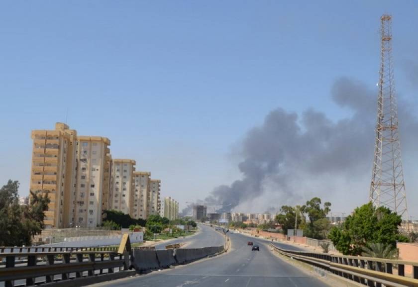 Λιβύη: Καταστράφηκε ο πύργος ελέγχου του διεθνούς αερολιμένα της Τρίπολης
