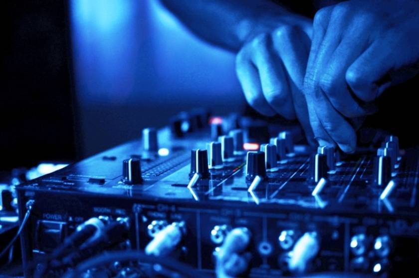 Ερέτρια: Συγκλονίζει ο θάνατος του 36χρονου DJ! (pic)