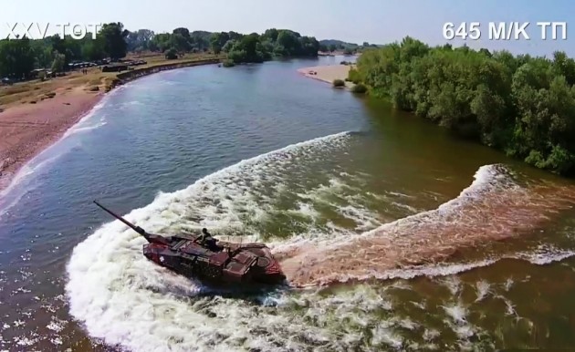 Νέστος 2014: «Έκοψαν» το ποτάμι στα δύο τα άρματα μάχης (pics)