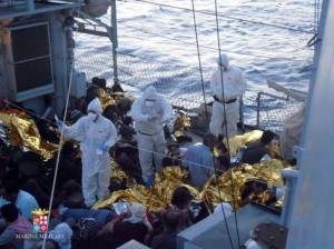 Ιταλία: Φόβοι για περισσότερους νεκρούς στο ναυάγιο της Λαμπεντούζα