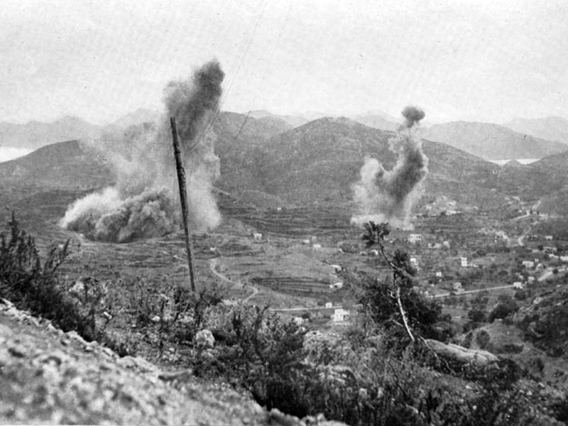 German-bombs-fall-on-Leros