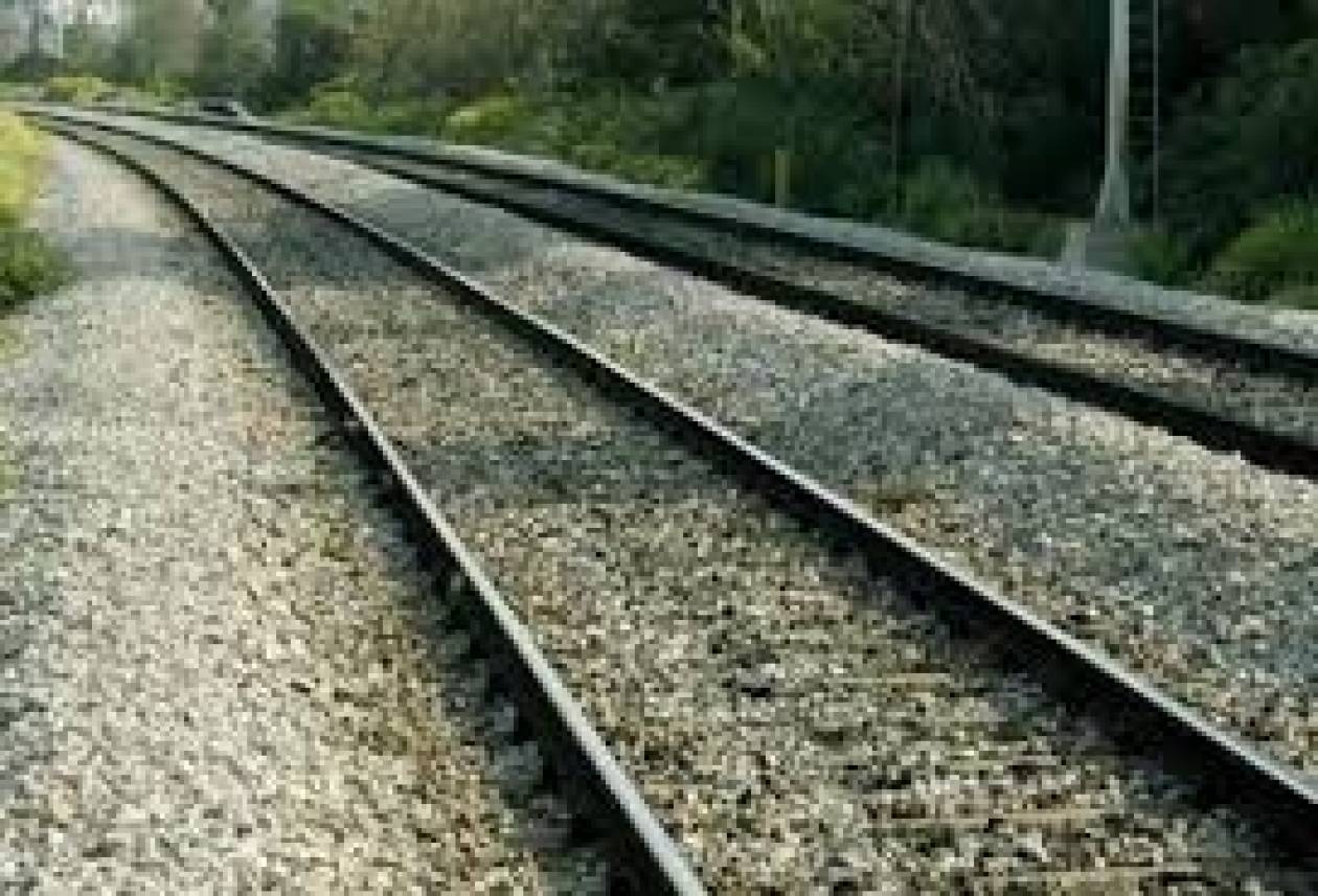 Δράμα: 59χρονος αφαιρούσε αμφιδέτες σιδηροδρομικών γραμμών